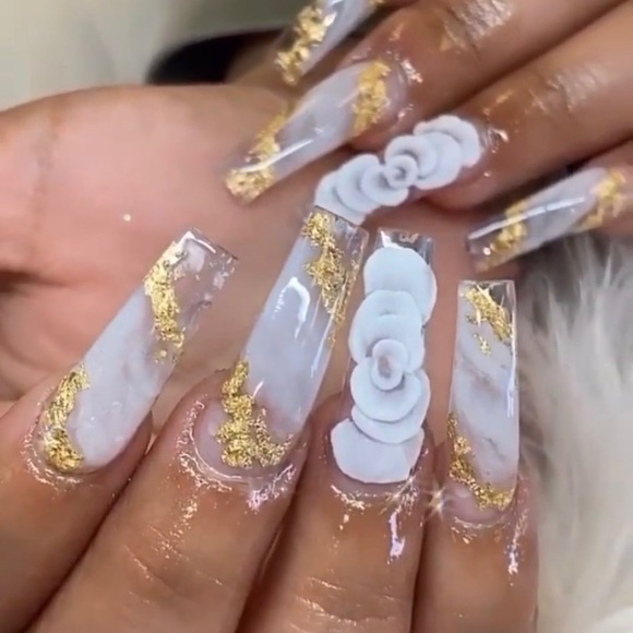 Meet your Posher, Tiffany - Picture 1 of 1